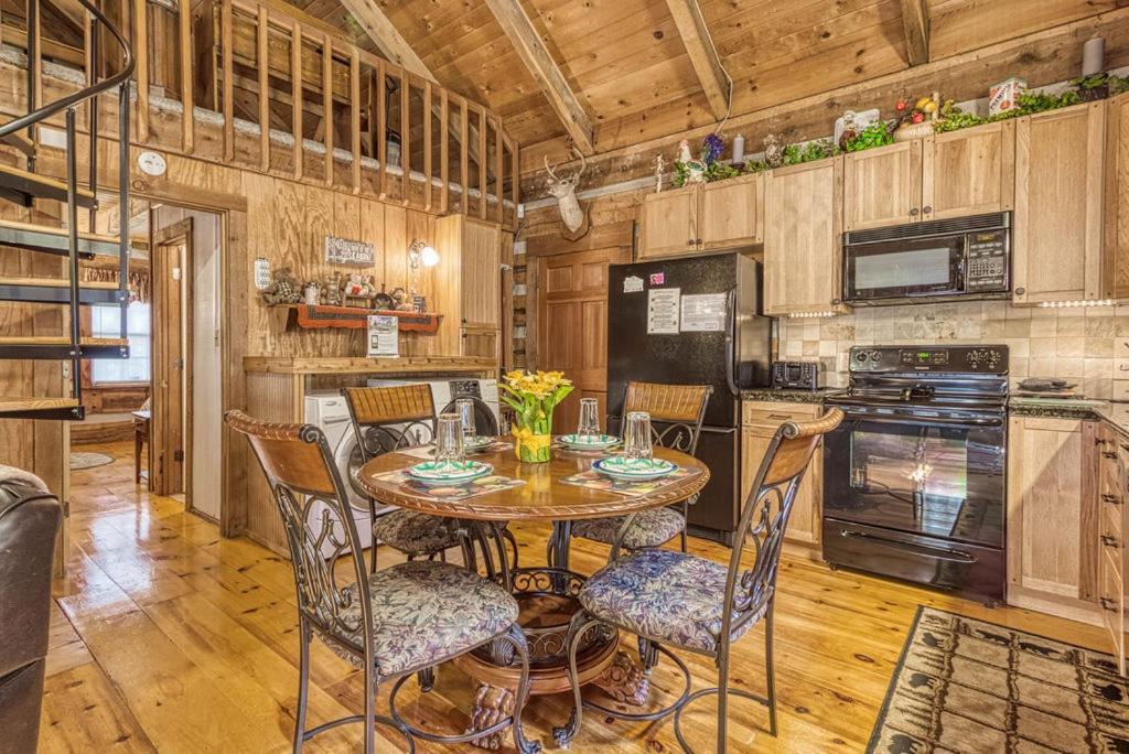 Bear End Villa Sevierville Ngoại thất bức ảnh